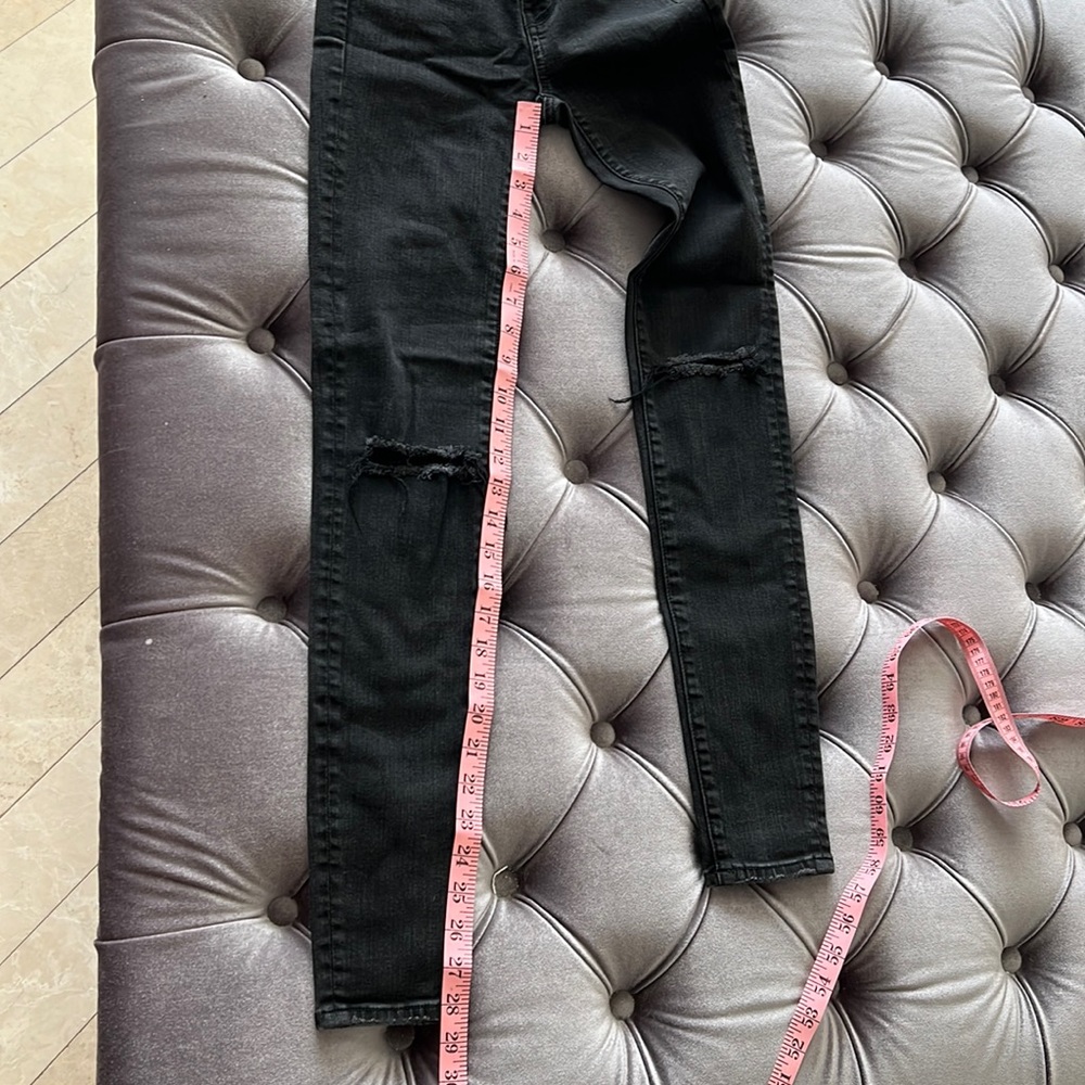 Black American eagle jeggings. Xs barely worn, like new condition